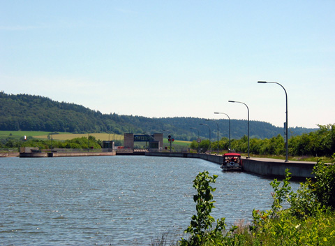 Main-Donau-Kanal - Schleuse Berching