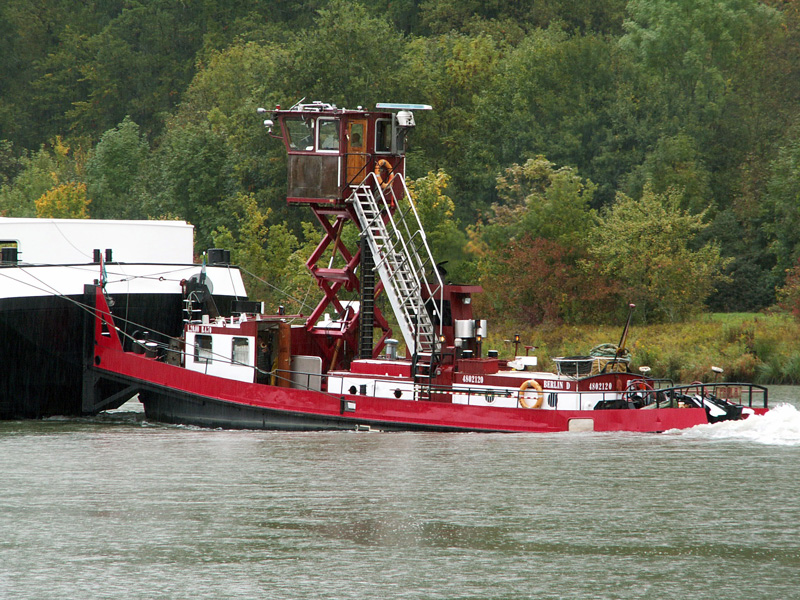 Main-Donau-Kanal - Schleuse / Staustufe Riedenburg