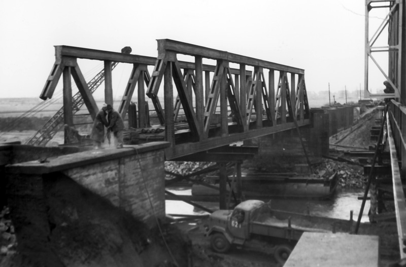 Schleuse Forchheim - Eisenbahnbrücke